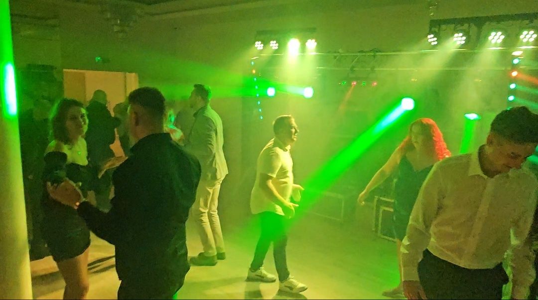 Głowy Ruchome  dj zespol  Adj inno beam led 80w 4szt program sceny