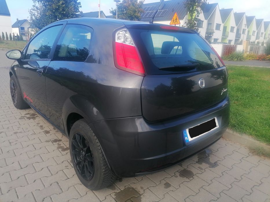 Fiat grande punto 2008r 1.4 benzyna 141tys km giugiaro