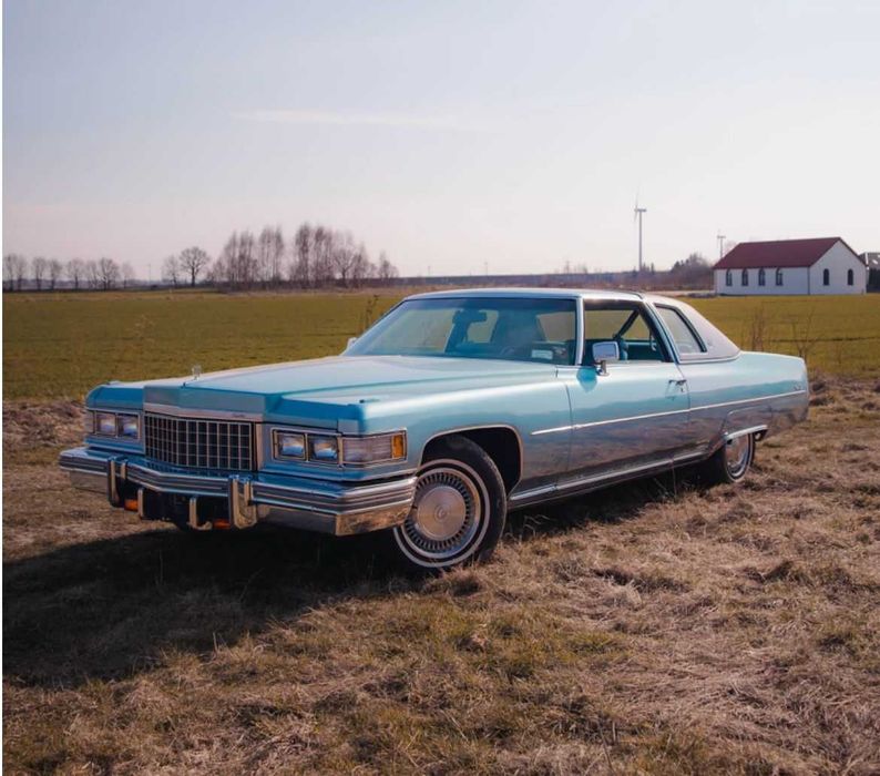 Cadillac  De Ville  1976