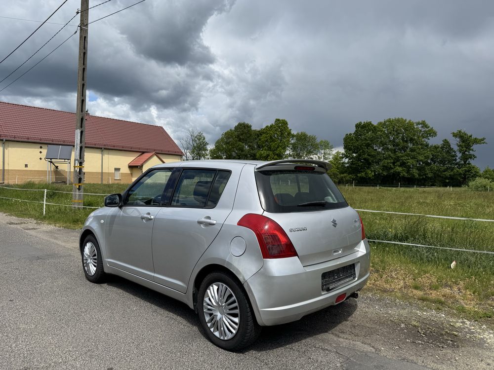 Suzuki swift AUTOMAT sprowadzony z niemiec