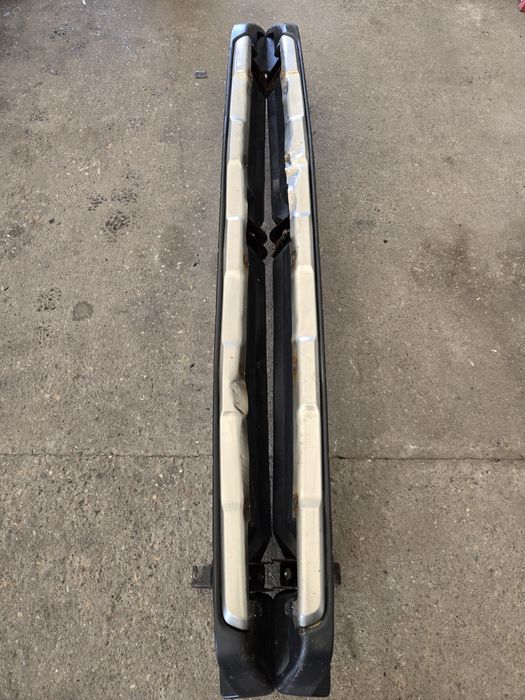 Listwa Progowa Prawa + Lewa Komplet Oryginał
FORD RANGER V LIFT 15-22r