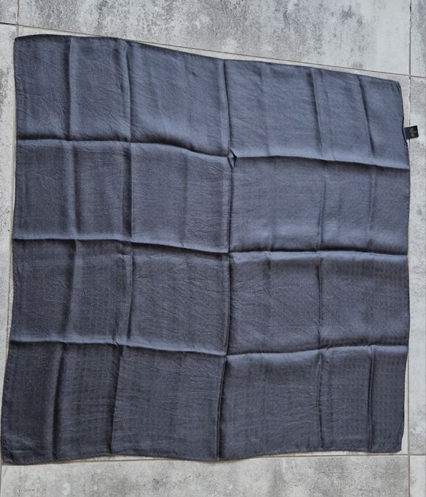 100% silk chusta 60cm x 60cm jedwabna gładka szarosc