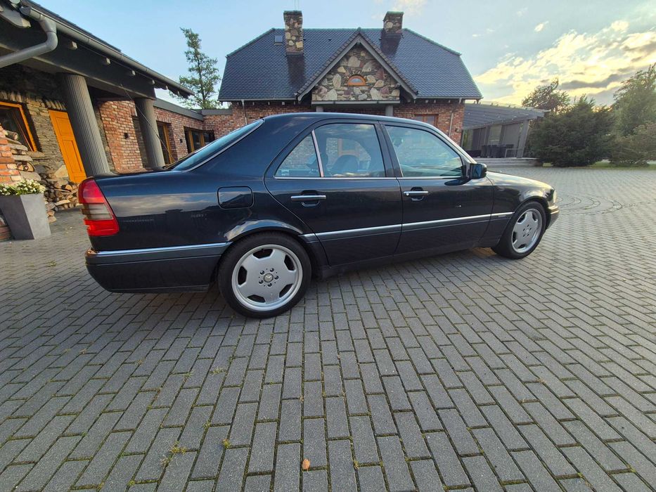 Mercedes C280 klasyk rzadki egzemplarz Niemiec zamiana