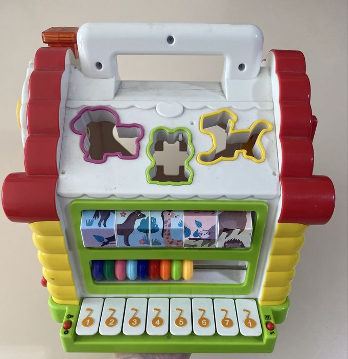 Іграшка сортер Hola бізіборд будинок