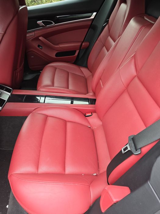 Porsche Panamera 4 Limited Edition