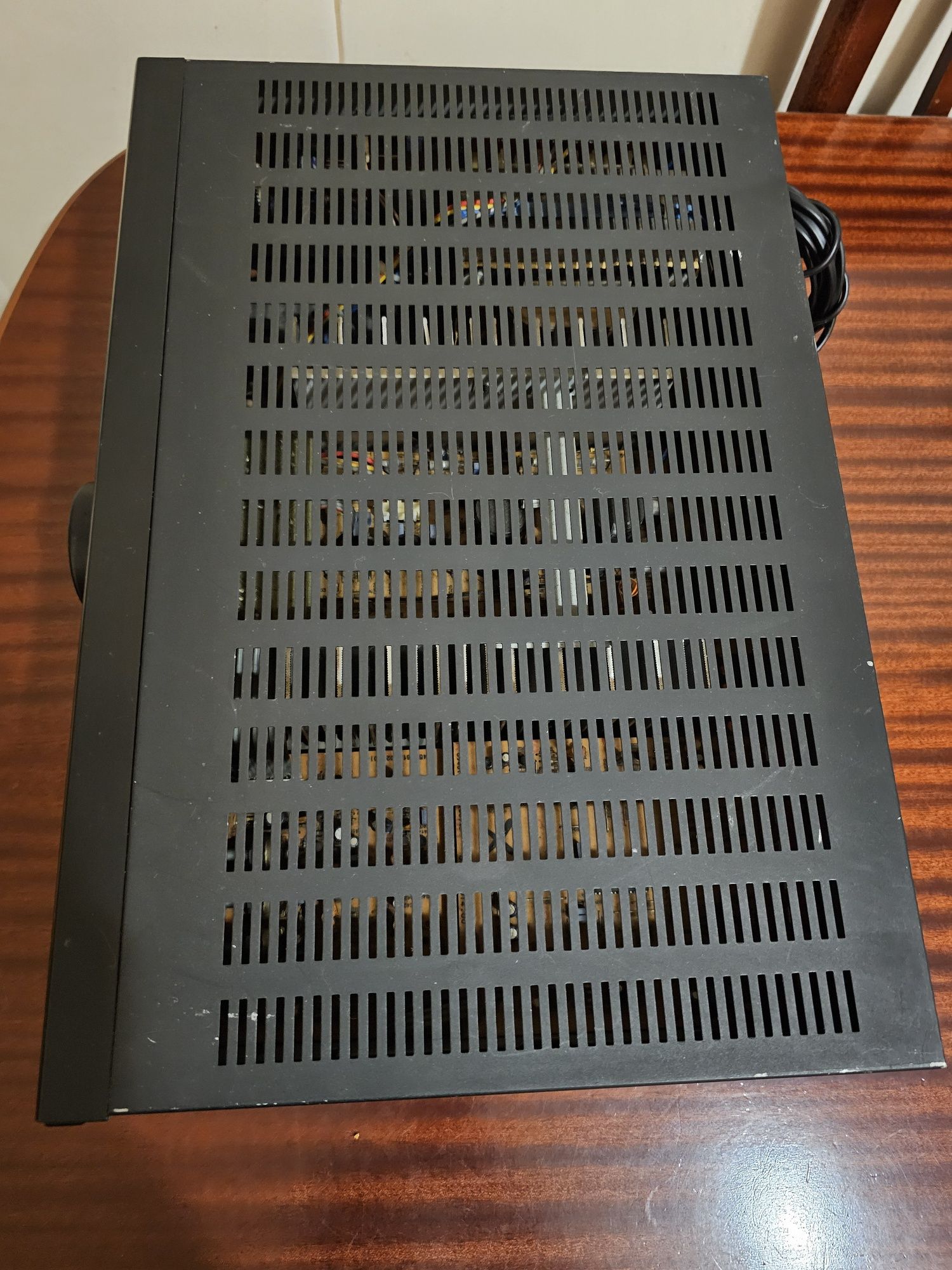 Grundig Hi fi stereo Amplifier v 23