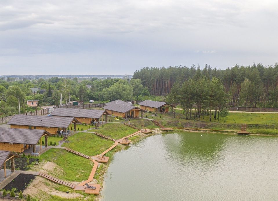 Оренда будинку на березі озера, баня, чан, риболовля, котеджі подобово