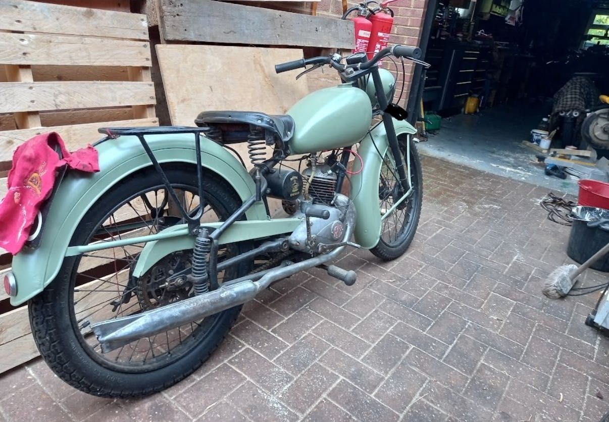 Royal Enfield 1953