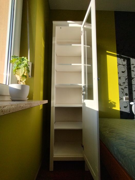 Hemnes witryna biała