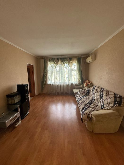 Сдается 3к квартира (Лазурный)