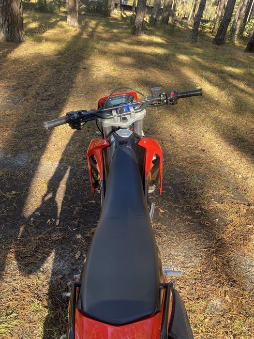 Продам LONCIN lx300