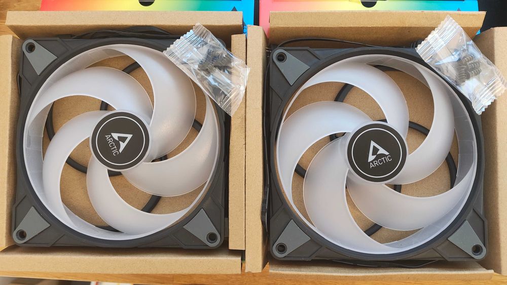 Arctic P14 PWM PST A-RGB 2 sztuki