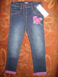 Nowe spodnie jeans 110 cm 4-5 lat F&F