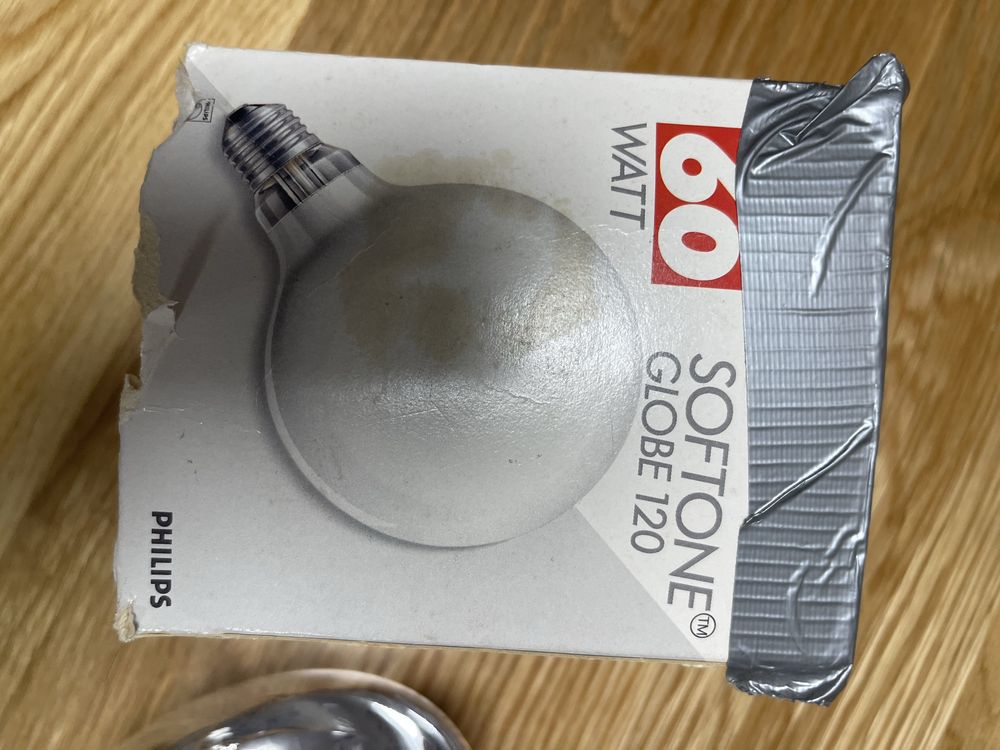 Żarówka Philips 60 wat Gruby Wkręt