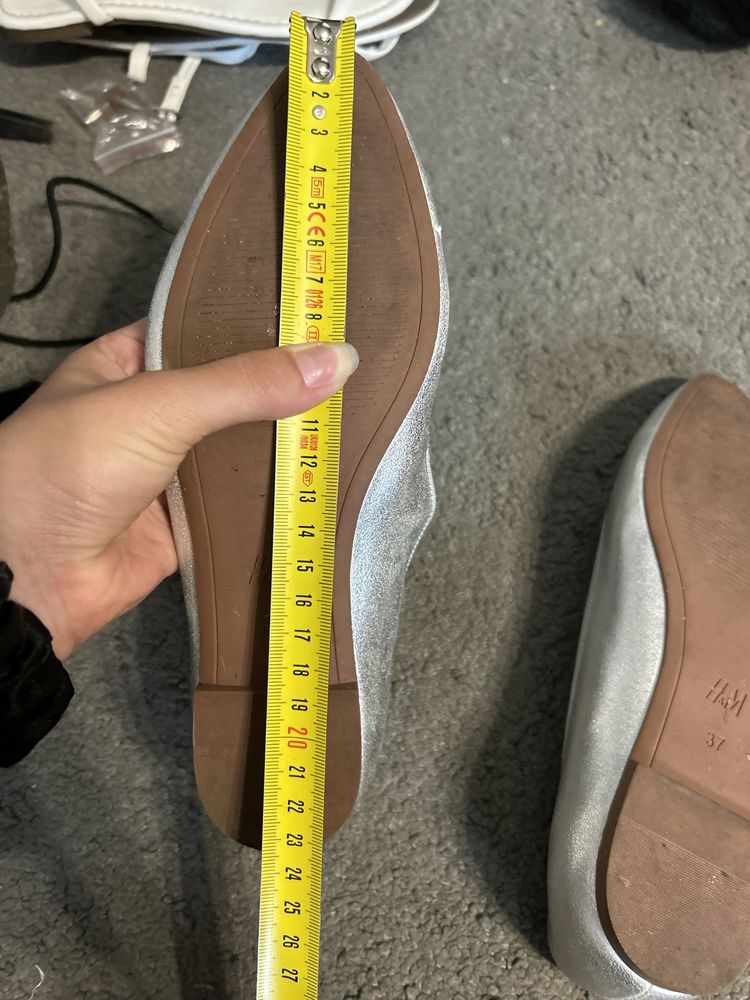 Baleriny srebrne H&M