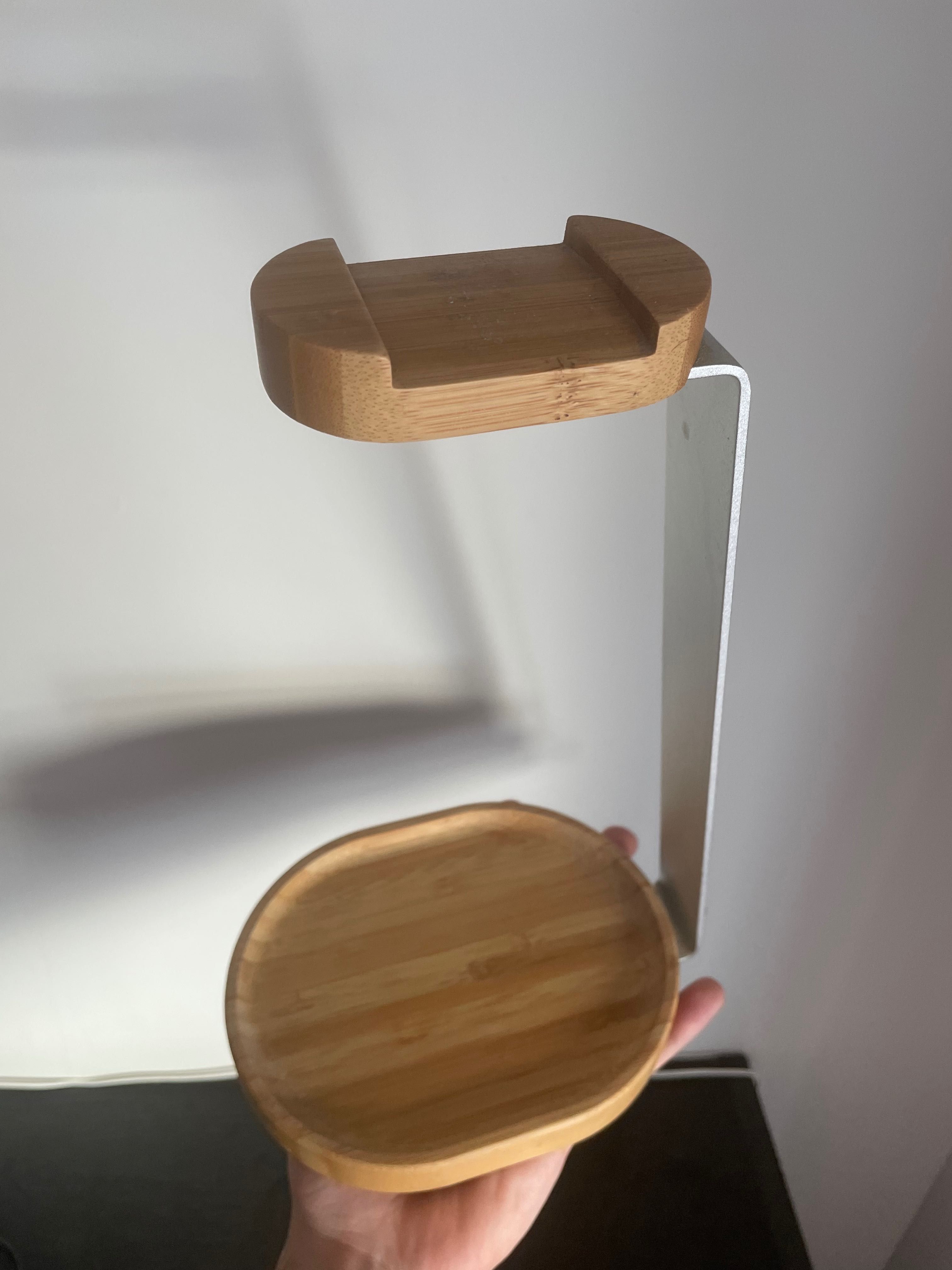 Avantree Stand para Phones