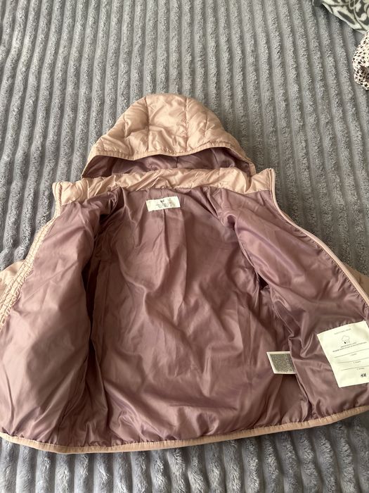 Куртка весна/осінь на дівчинку 110/116р