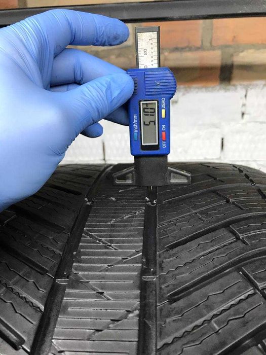 Зимові шини б/у 295/40 R20 Michelin Pilot Alpin 5 SUV (8024)