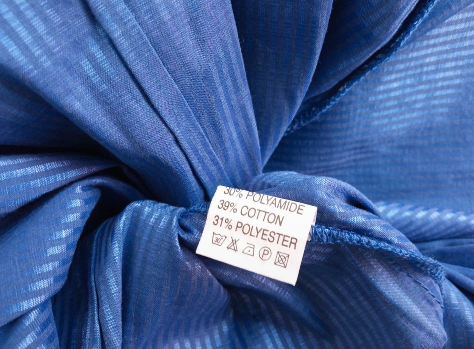 Camisas/Camiseiros em tons metalizados, elegantes e discretos - L