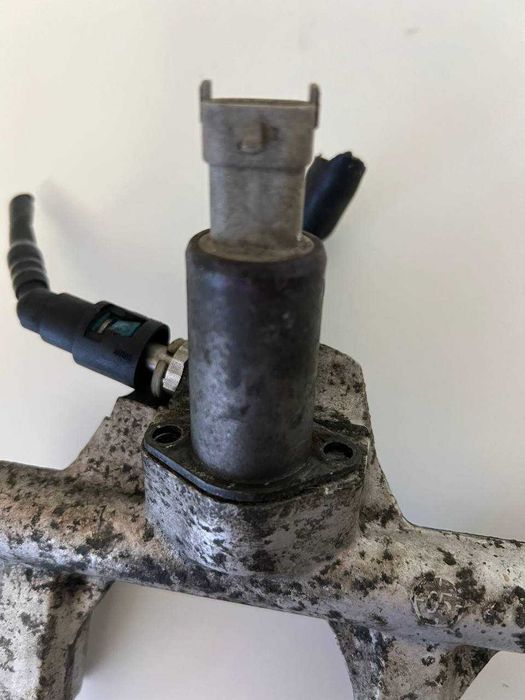 Regulator zawór ciśnienia paliwa opel vectra c 2.2 direct benzyn z22yh