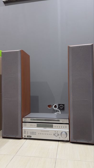 Zestaw kina domowego Sony z kolumnami podłogowymi