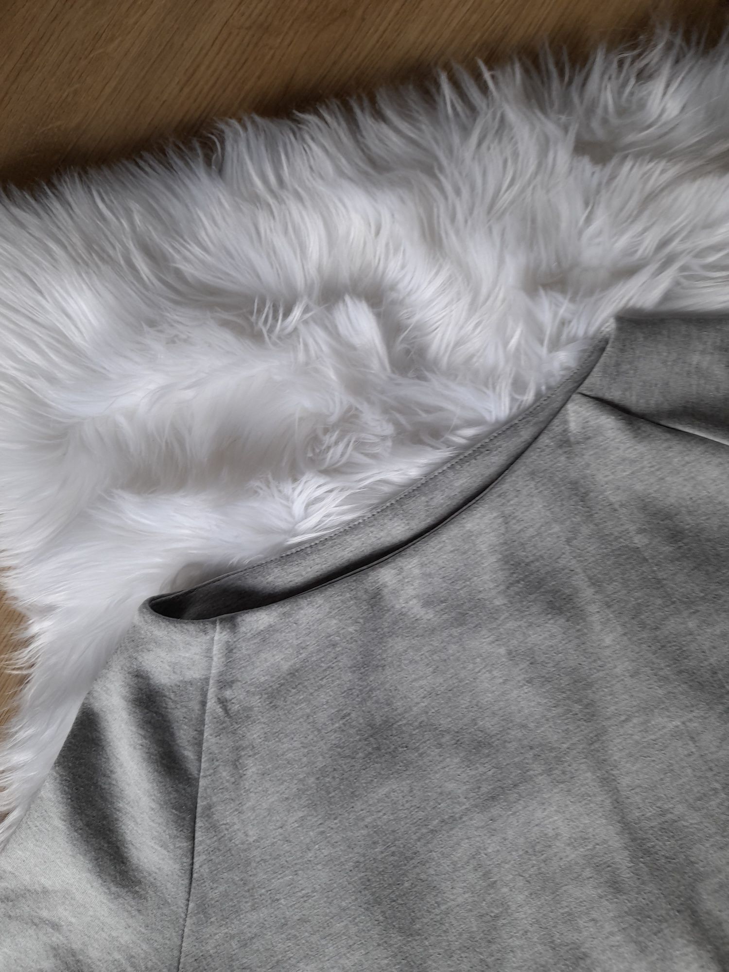 Bluza S Lindex z zamkami
