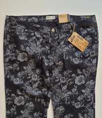 Spodnie jeans r.54/56 pas 128cm