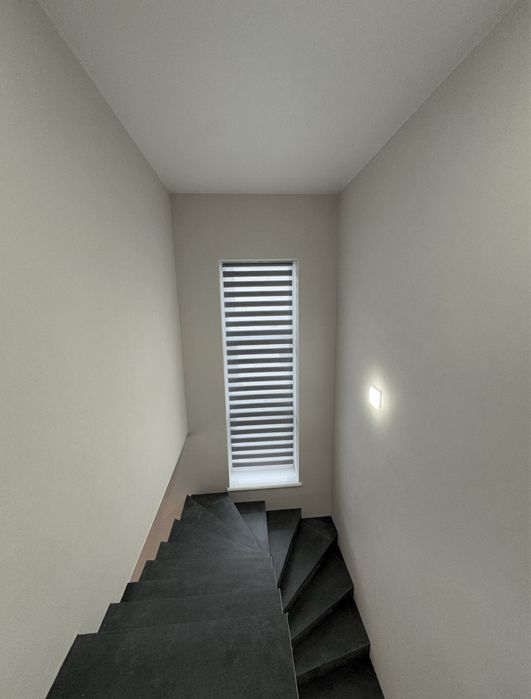 Котедж на Щасливому з великою ділянкою 4.7 сотки!