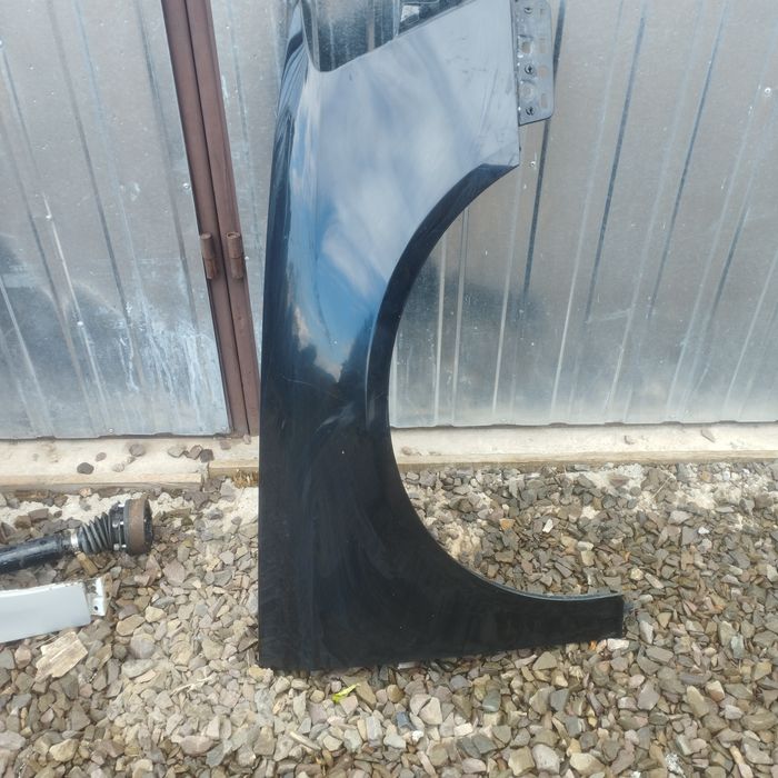 Volkswagen passat b6 błotnik przedni prawy lc9x