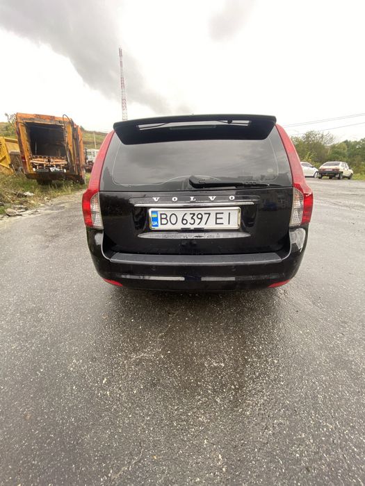 Продам Volvo v50 1.6