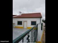 Moradia nova pronta habitar