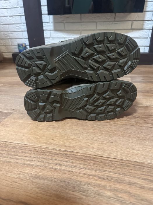 Високі тактичні черевики Vogel 1491