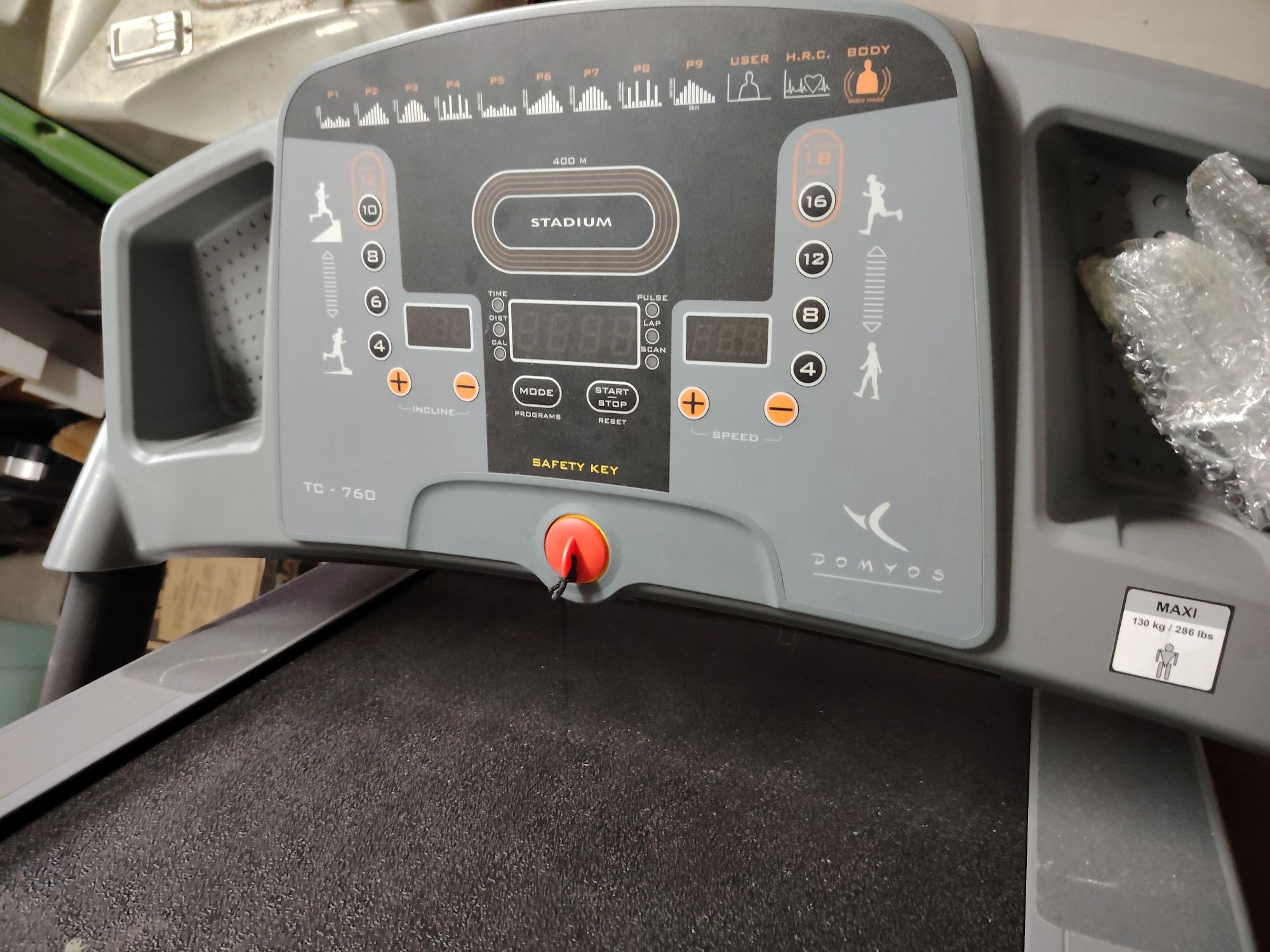 Passadeira Domyos TC-760