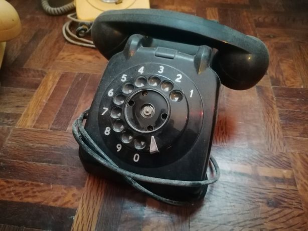 Telefone antigo de disco