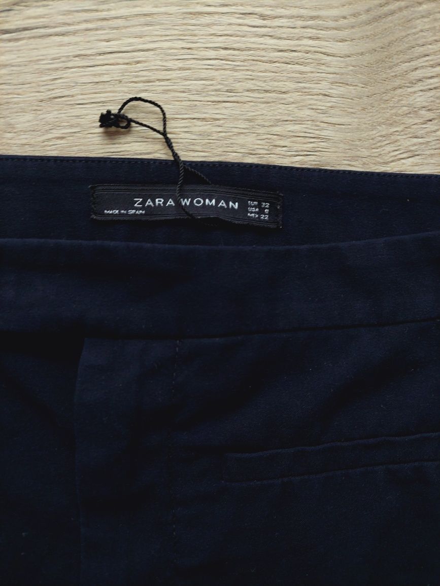 Granatowe spodnie eleganckie damskie Zara 32