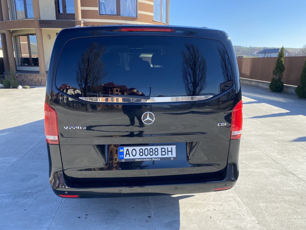 mercedes benz v class 220d