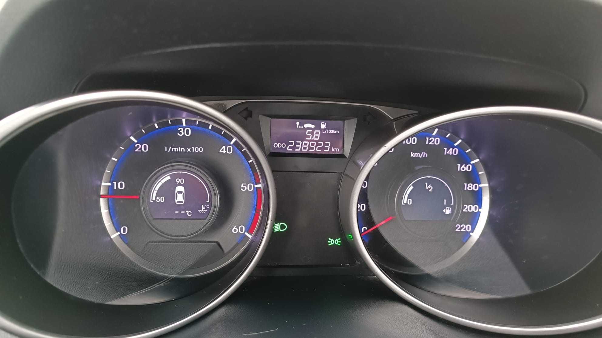 HYUNDAI IX35 1.7 Diesel; rok 2010; I Rej. 2011 rok; przebieg 239 tyś.