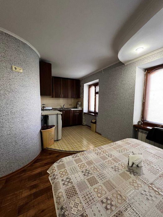 Продам 2 комнатную квартиру ( Глинки ) Корабельный