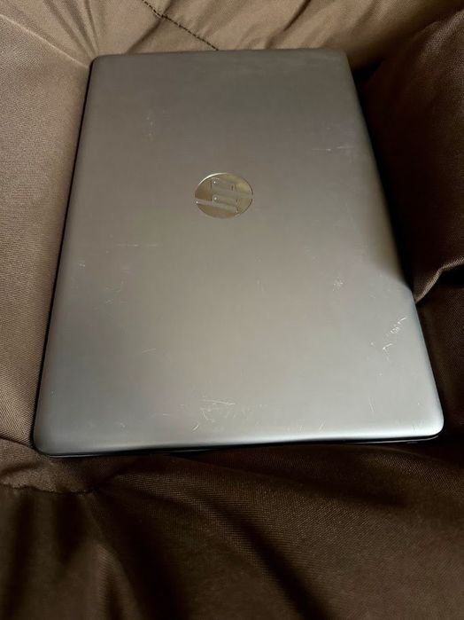 Ноутбук HP 250G7