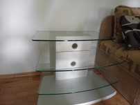 Stolik pod telewizor