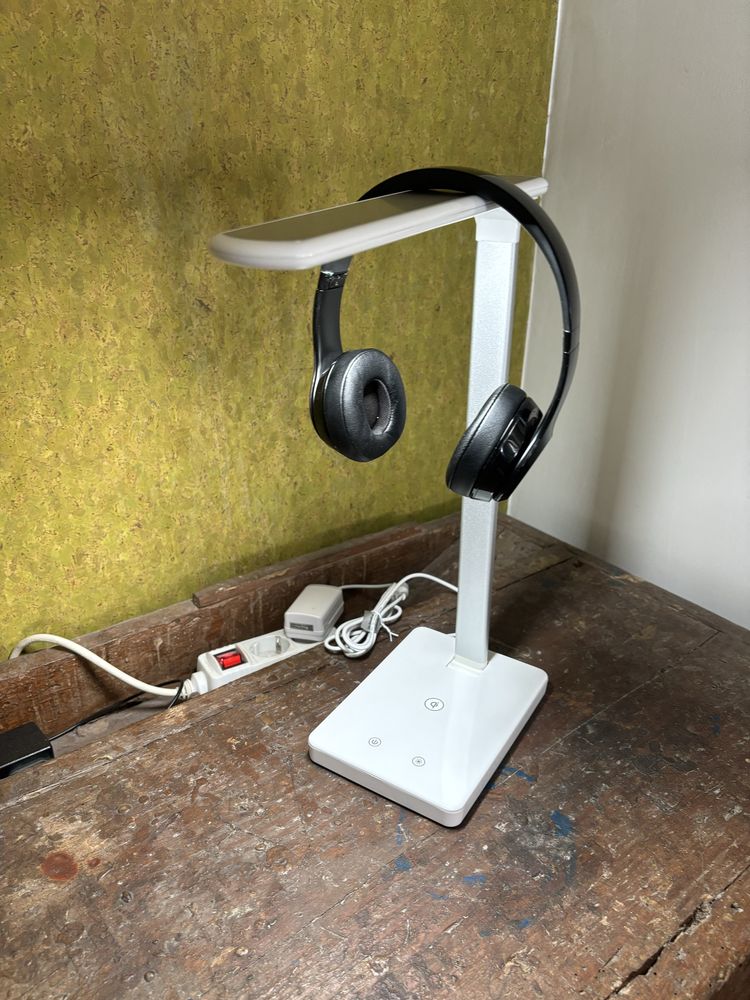 Candeeiro de Mesa Dobrável com Carregamento Wireless Branco