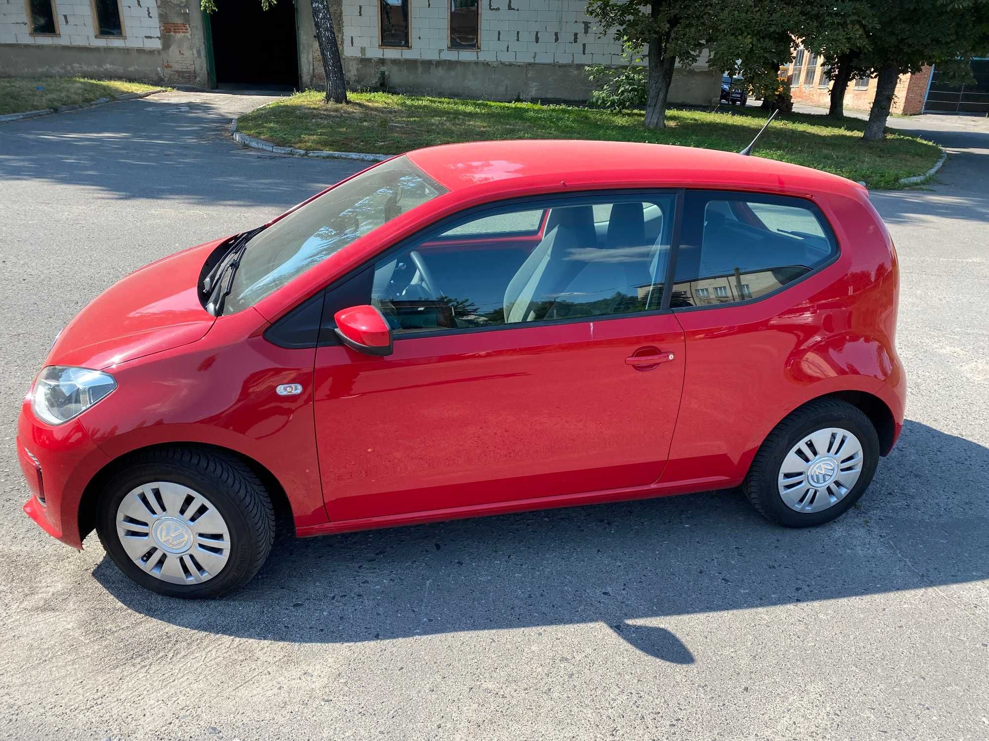 Volkswagen Up! 2015