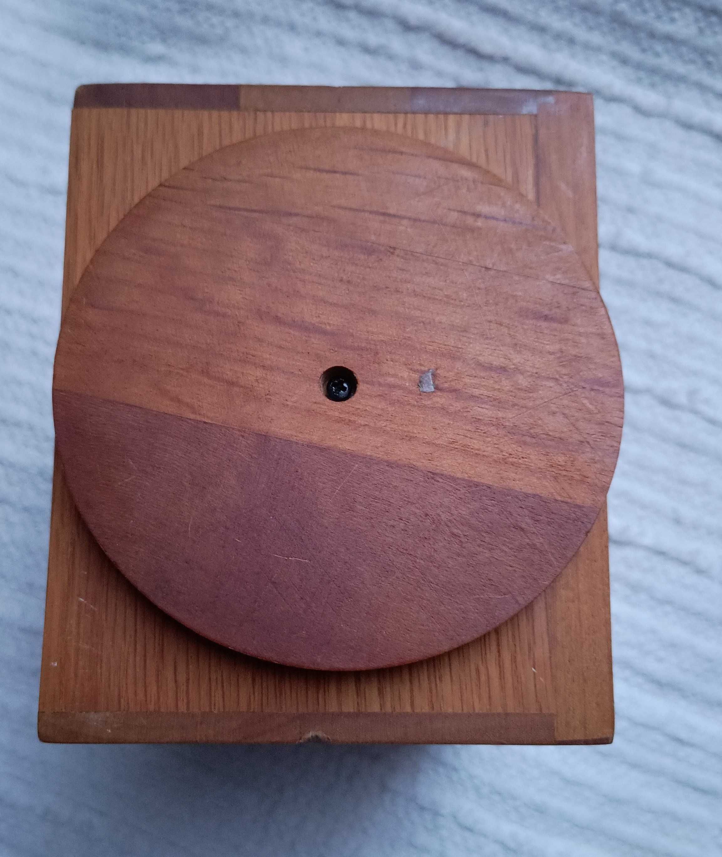ramka na zdjecie z pojemnikiem na cd