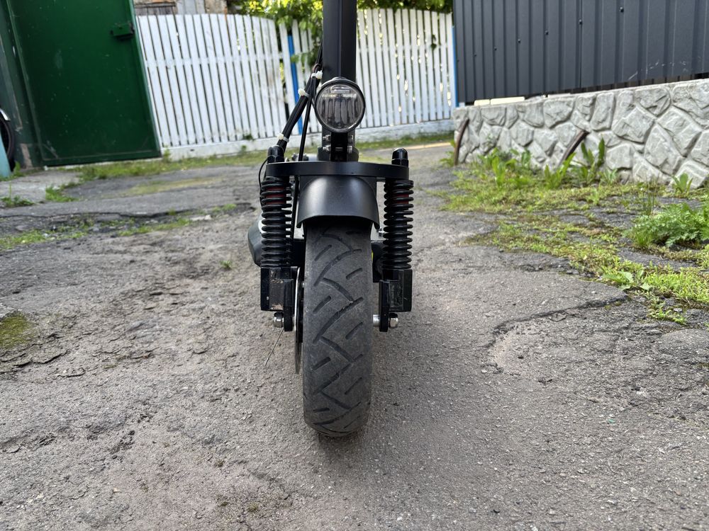 Електросамокат Kaabo Skywalker 10H ECO800