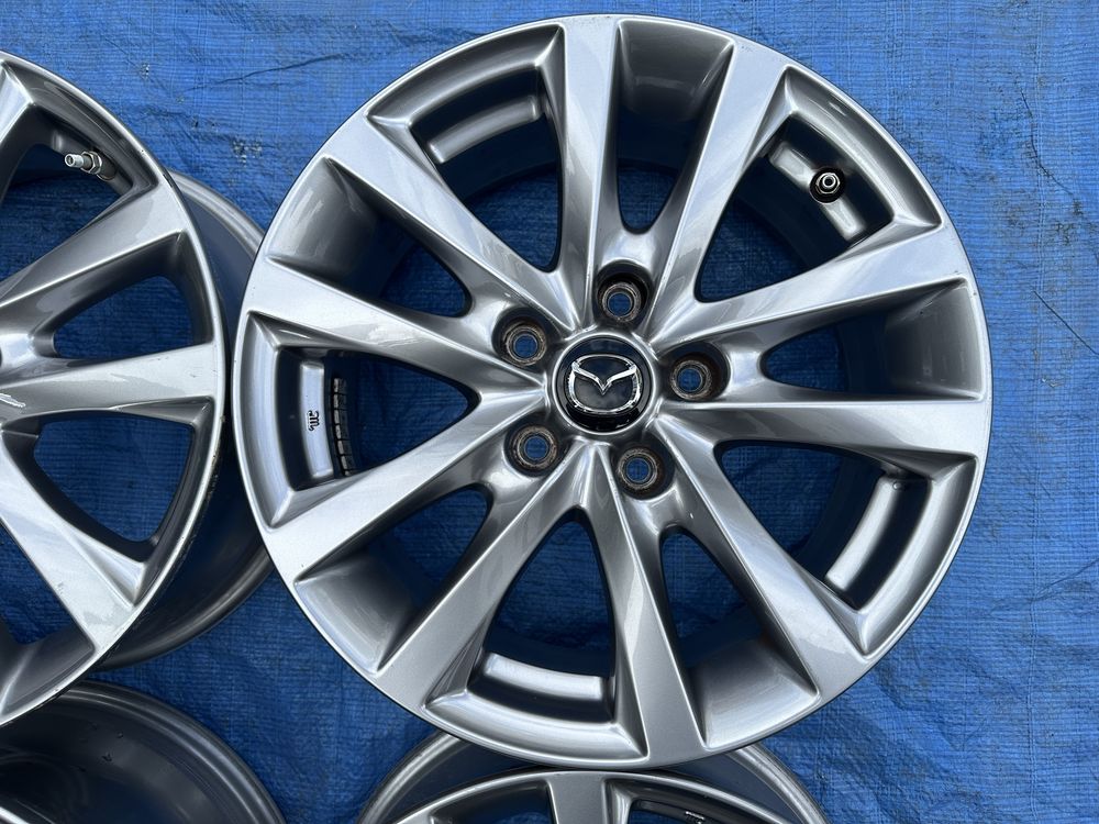 Felgi aluminiowe 16 5x114,3 Mazda Hyundai Kia