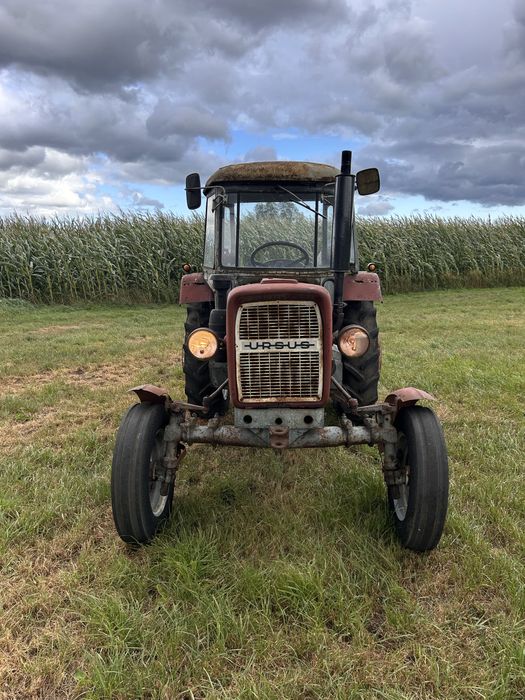 Ciagnik Ursus c-325