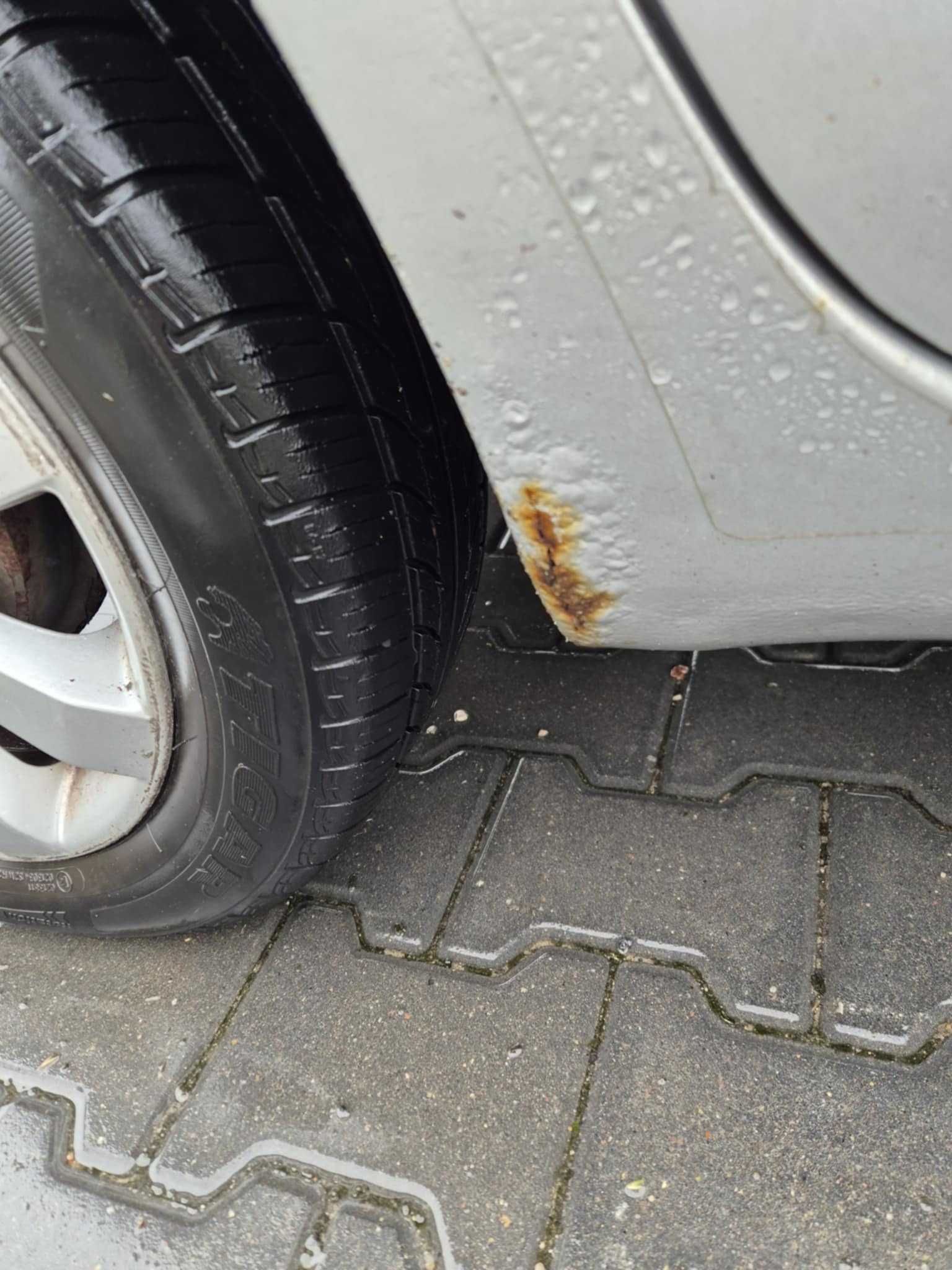 Toyota yaris 1,3 2008, przebieg 154 tyś. km, klimatyzacja, czujnik cof