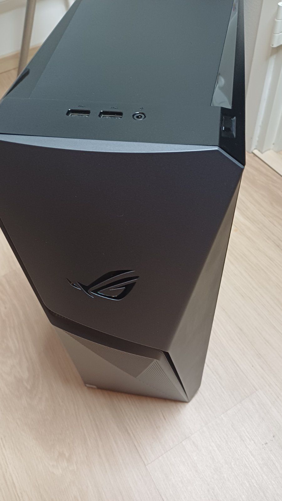 ПК ASUS ROG Strix GL10CS i5-8400  GTX 1050  8 RAM  2 TB HDD + 128 GB