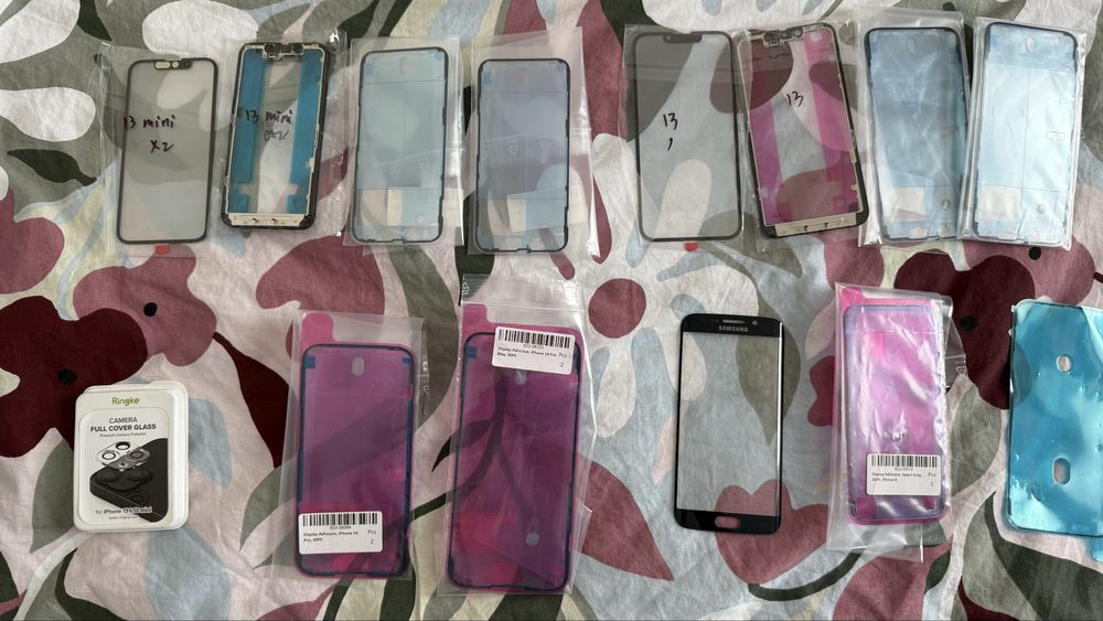 Zestaw szybek, oryginalnych uszczelek i ramek do laminacji LCD iPhone