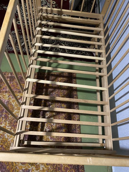 Продам детскую кроватку 0+